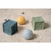 cubos e bolas de silicone da coleção ocean